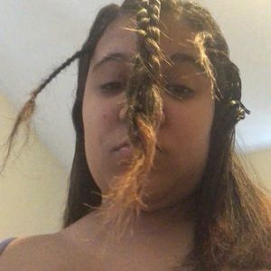 Meet your Posher, Desirae